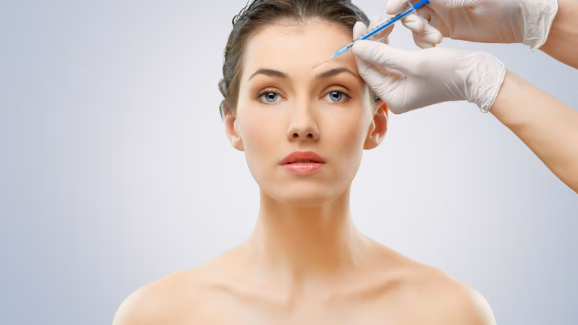 Fibroblast biostimulation for collagen production: mechanism explained, Dr. Tatiana Leal Bogotá