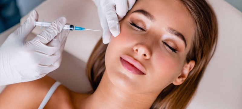 Sculptra month 6: final result with defined facial oval and even texture in Bogotá