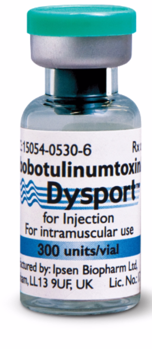 Application of Dysport through injection for facial rejuvenation in Bogotá