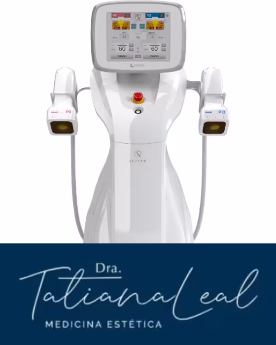 Scizer session for non-surgical localized fat reduction at Dr. Tatiana Leal's center in Bogotá